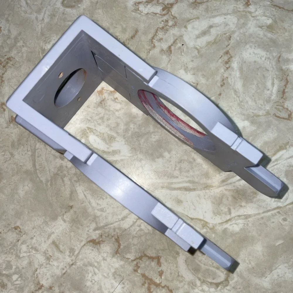 Door Lock Cutting Guide, Hole saw‎ and screw placement, adjustable depth
